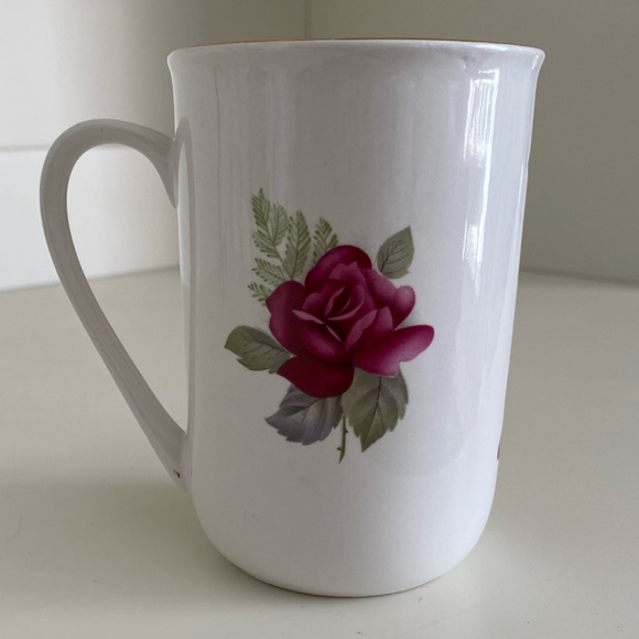RUBY 40th ANNIVERSARY CERAMIC MUG WITH BURGUNDY ROSES AND GOLD TRIM - Picture 3 of 7